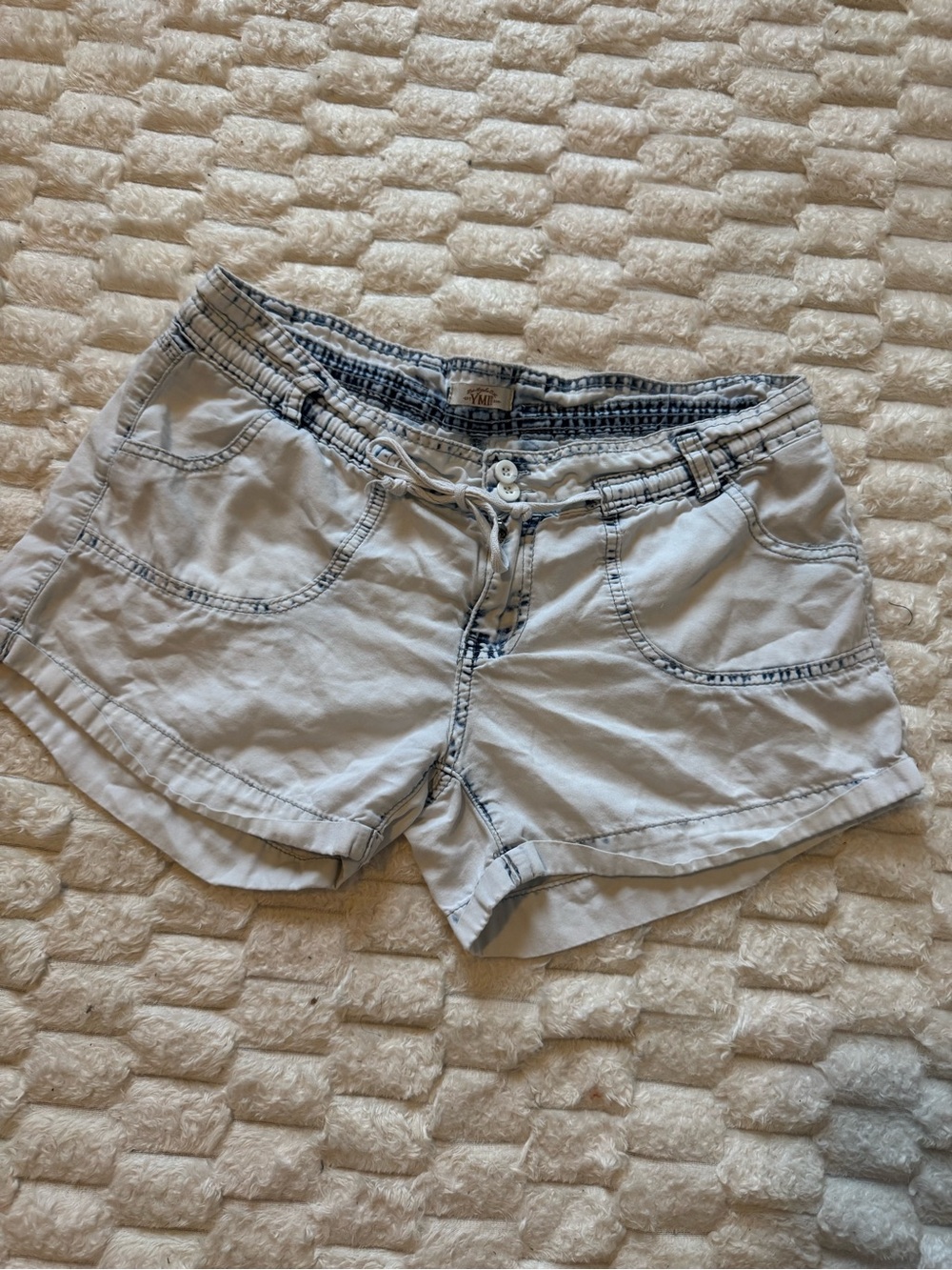 Vintage YMI Y2K Bleached Light Wash Denim Shorts Drawstring Belt Size 11